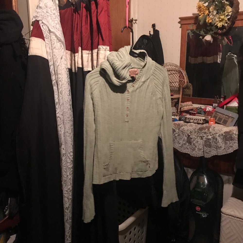 Sweater hoodie